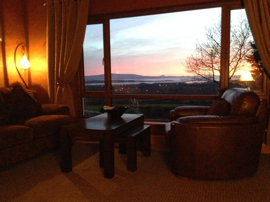 Benbulben Farmhouse B&B Drumcliff Exteriör bild
