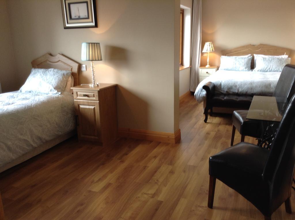 Benbulben Farmhouse B&B Drumcliff Exteriör bild